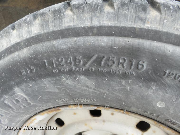 image for item DB7194 1999 Ford F150 pickup truck