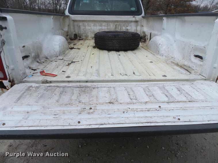 image for item DB7194 1999 Ford F150 pickup truck