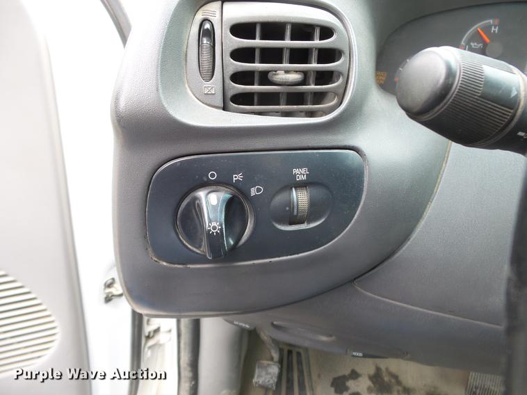 image for item DB7194 1999 Ford F150 pickup truck