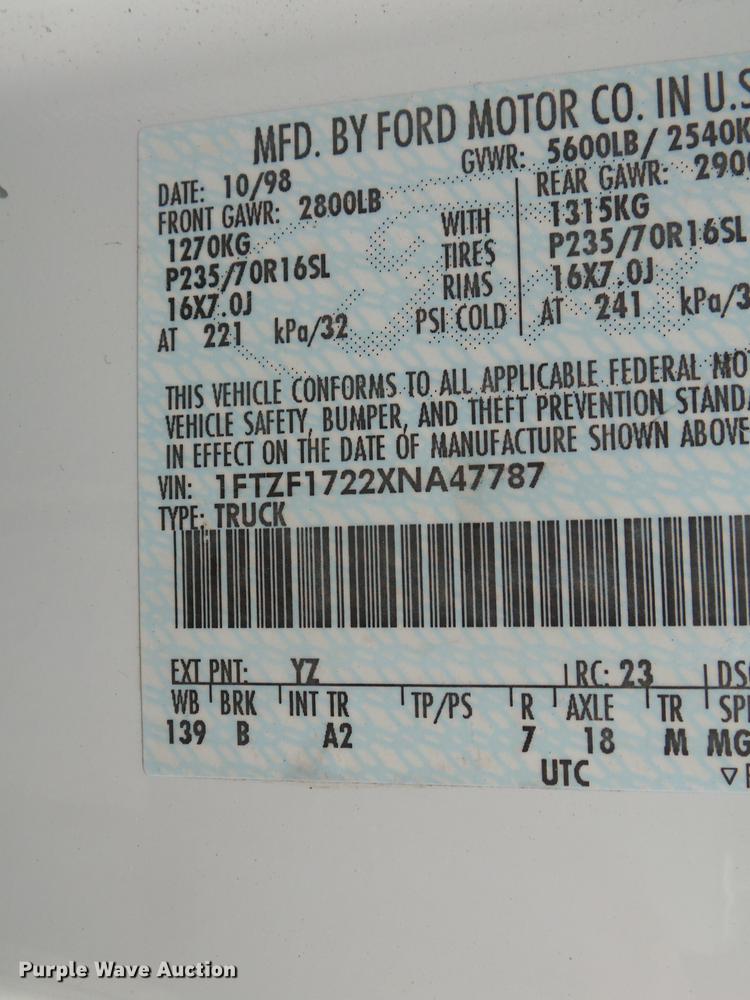 image for item DB7194 1999 Ford F150 pickup truck