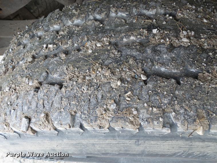 image for item DB7195 2001 Ford F250 Super Duty pickup truck