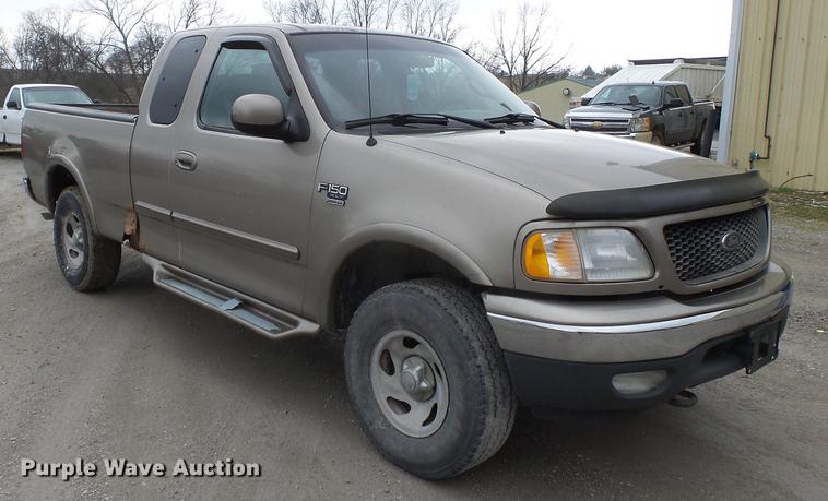 image for item DB7196 2001 Ford F150 SuperCab pickup truck