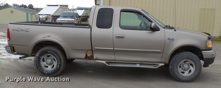 image for item DB7196 2001 Ford F150 SuperCab pickup truck