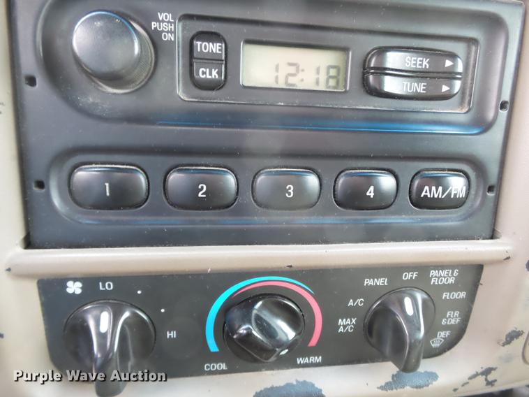 image for item DB7196 2001 Ford F150 SuperCab pickup truck