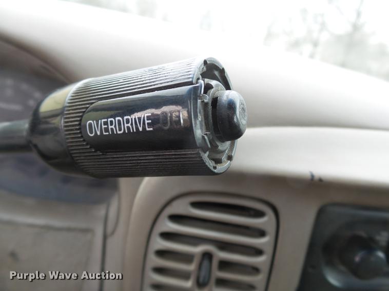 image for item DB7196 2001 Ford F150 SuperCab pickup truck