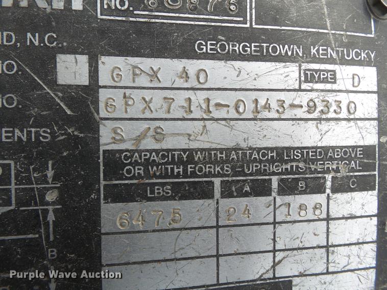image for item DB7203 1990 Clark GPX40 forklift