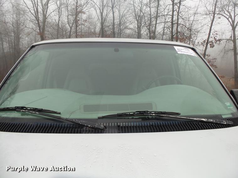 image for item DB7260 1996 Chevrolet Astro van