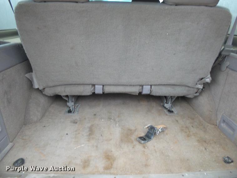 image for item DB7260 1996 Chevrolet Astro van