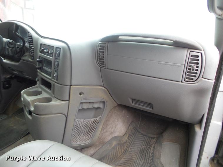 image for item DB7260 1996 Chevrolet Astro van