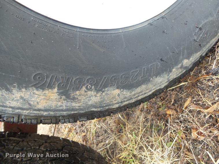 image for item DB7276 1999 Tri-Star roller trailer