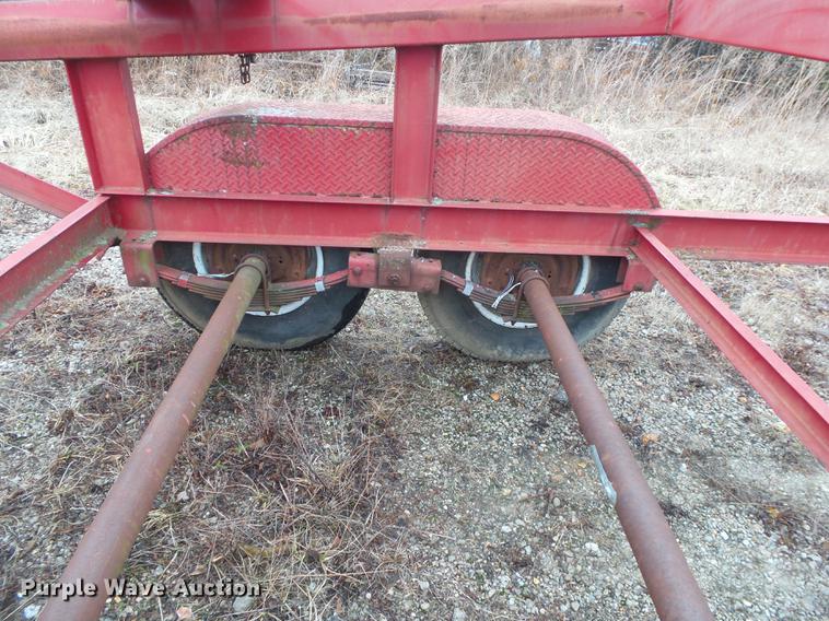 image for item DB7276 1999 Tri-Star roller trailer