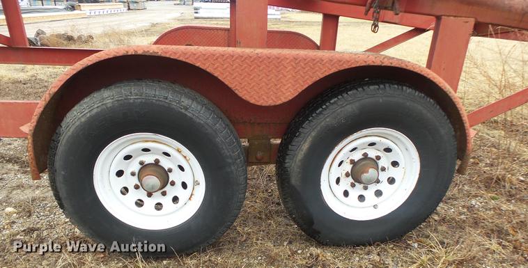 image for item DB7276 1999 Tri-Star roller trailer