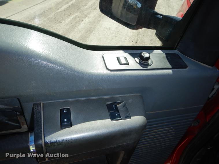 image for item DC0256 2011 Ford F250 Super Duty XLT SuperCab pickup truck