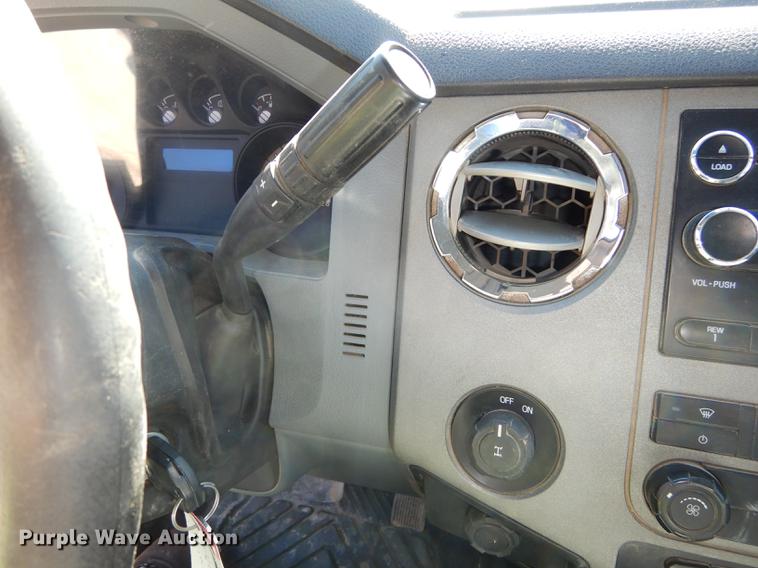 image for item DC0256 2011 Ford F250 Super Duty XLT SuperCab pickup truck