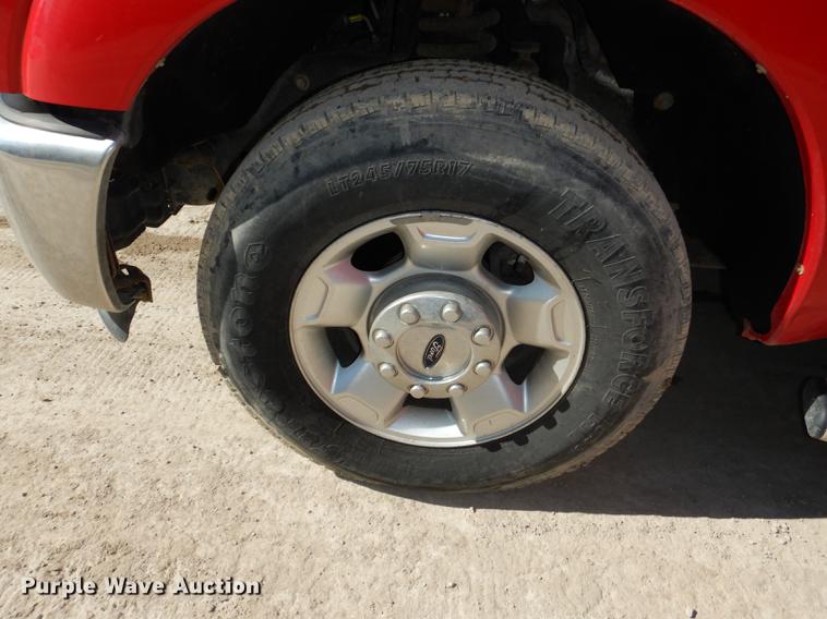 image for item DC0256 2011 Ford F250 Super Duty XLT SuperCab pickup truck