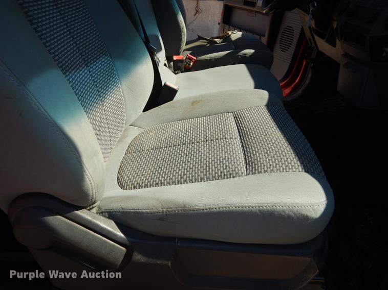 image for item DC0256 2011 Ford F250 Super Duty XLT SuperCab pickup truck