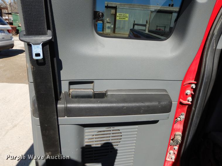 image for item DC0256 2011 Ford F250 Super Duty XLT SuperCab pickup truck