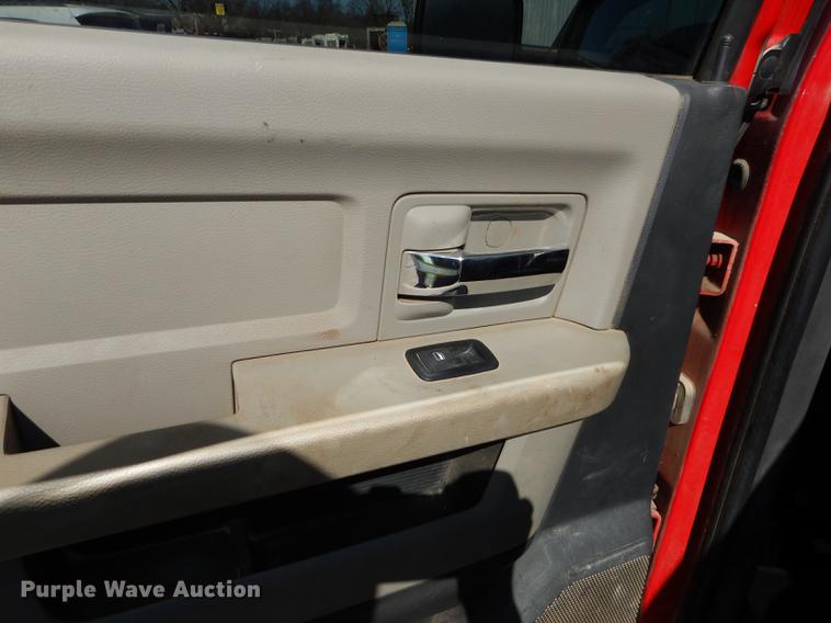 image for item DC0265 2011 Dodge Ram 2500HD SLT Quad Cab pickup truck