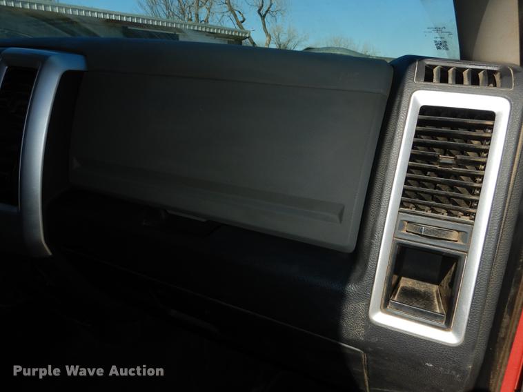 image for item DC0265 2011 Dodge Ram 2500HD SLT Quad Cab pickup truck