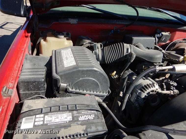 image for item DC0268 1998 Chevrolet Cheyenne 2500 Ext. Cab pickup truck