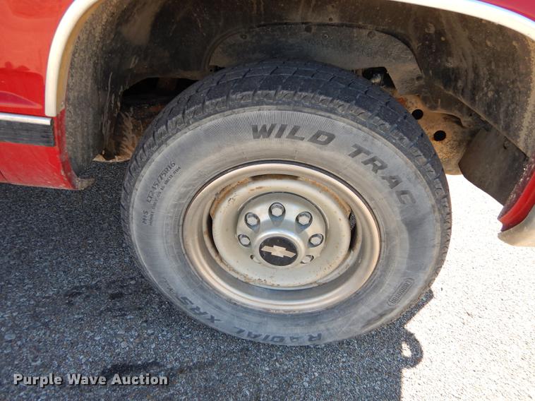 image for item DC0268 1998 Chevrolet Cheyenne 2500 Ext. Cab pickup truck