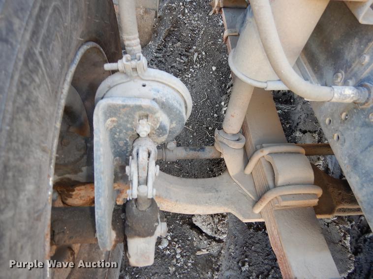 image for item DC0275 1986 International 1954 flatbed truck