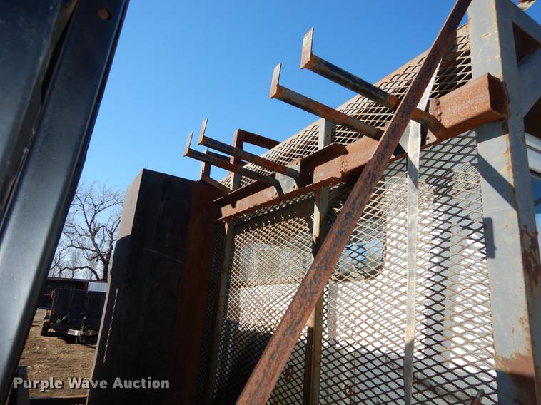 image for item DC0275 1986 International 1954 flatbed truck