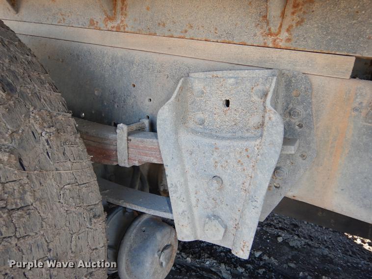 image for item DC0275 1986 International 1954 flatbed truck