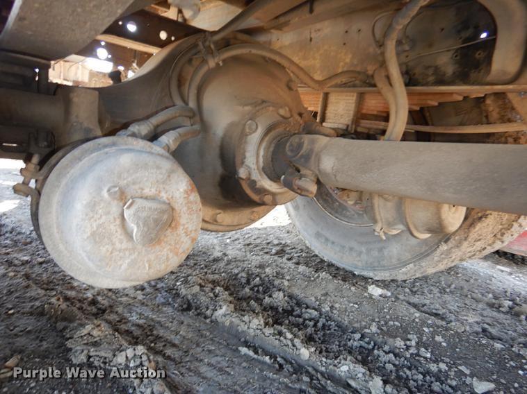 image for item DC0275 1986 International 1954 flatbed truck