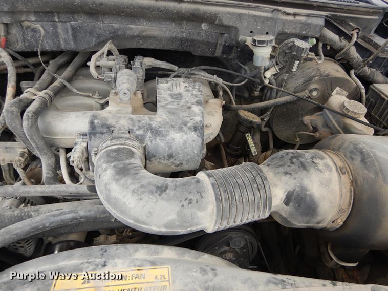 image for item DC0325 1999 Ford F150 XLT pickup truck