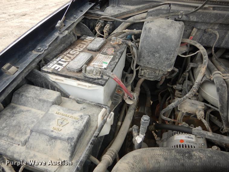 image for item DC0325 1999 Ford F150 XLT pickup truck