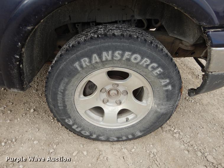 image for item DC0325 1999 Ford F150 XLT pickup truck