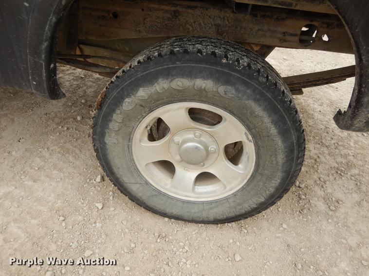 image for item DC0325 1999 Ford F150 XLT pickup truck