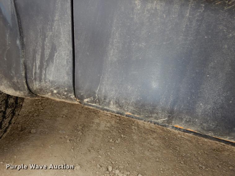 image for item DC0325 1999 Ford F150 XLT pickup truck