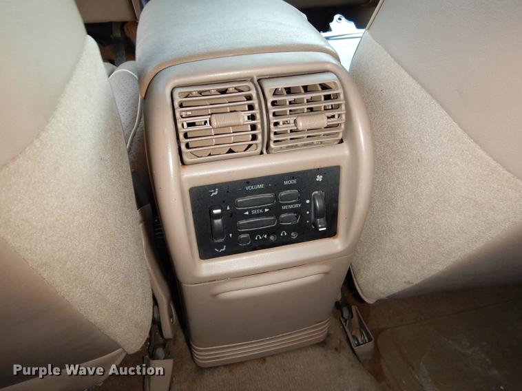 image for item DC0329 1998 Ford Explorer Eddie Bauer SUV
