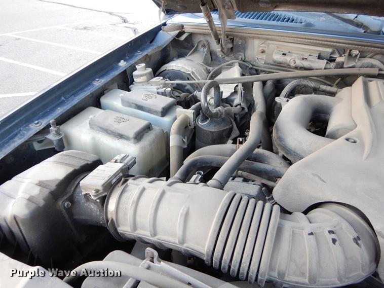image for item DC0329 1998 Ford Explorer Eddie Bauer SUV