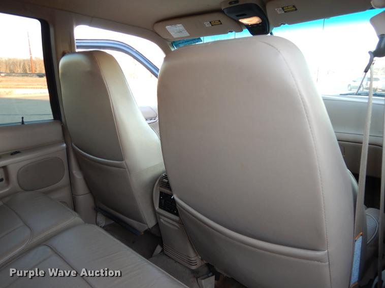 image for item DC0329 1998 Ford Explorer Eddie Bauer SUV