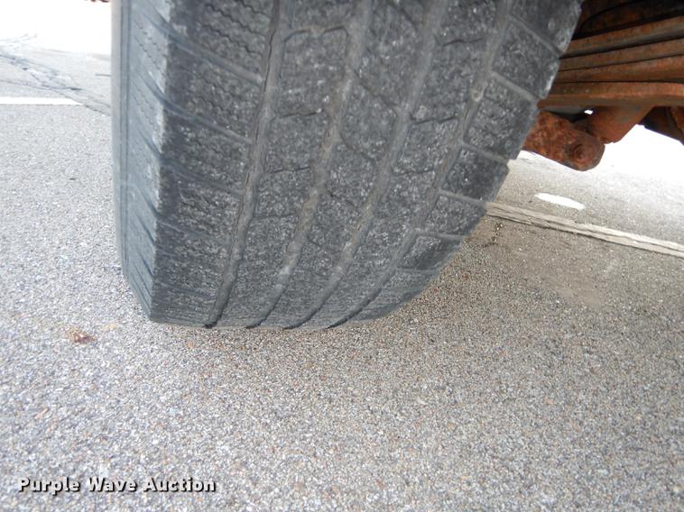 image for item DC0329 1998 Ford Explorer Eddie Bauer SUV
