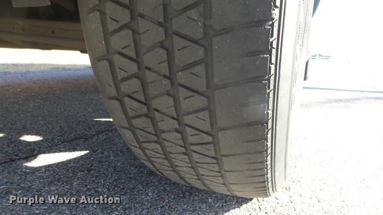 image for item DC0661 2004 Ford Taurus