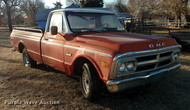 image for item DC0865 1969 GMC 1500 Custom pickup truck