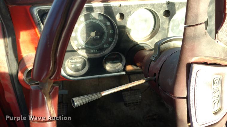 image for item DC0865 1969 GMC 1500 Custom pickup truck