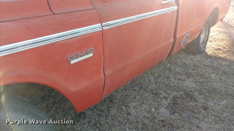 image for item DC0865 1969 GMC 1500 Custom pickup truck