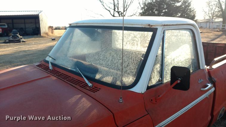 image for item DC0865 1969 GMC 1500 Custom pickup truck