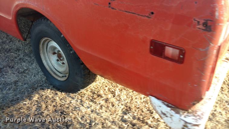 image for item DC0865 1969 GMC 1500 Custom pickup truck