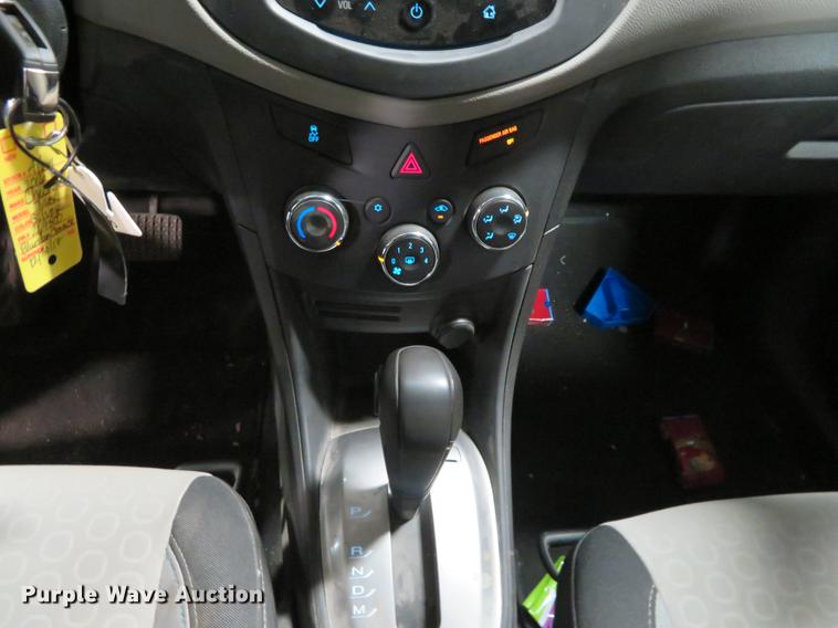 image for item DC0876 2016 Chevrolet Trax LS SUV