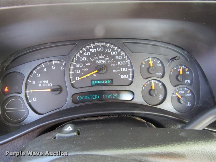 image for item DC2185 2005 Chevrolet Silverado 1500 pickup truck