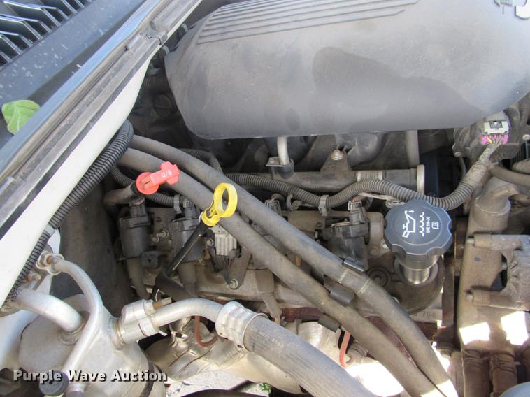 image for item DC2185 2005 Chevrolet Silverado 1500 pickup truck