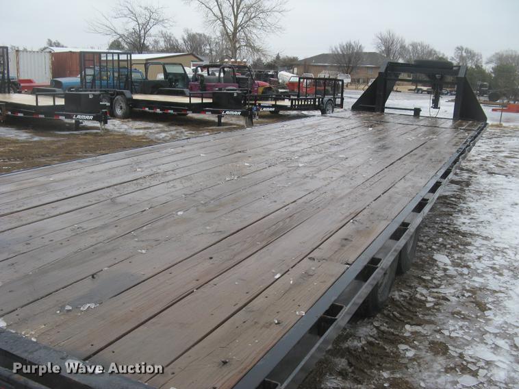 image for item DC2343 2013 Parker Performance flatbed trailer