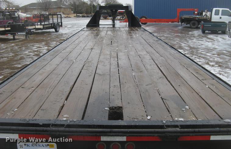 image for item DC2343 2013 Parker Performance flatbed trailer