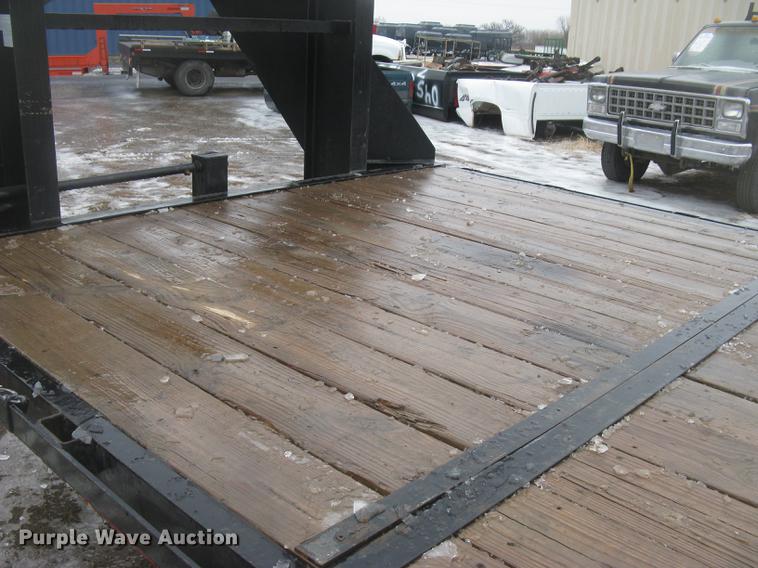 image for item DC2343 2013 Parker Performance flatbed trailer